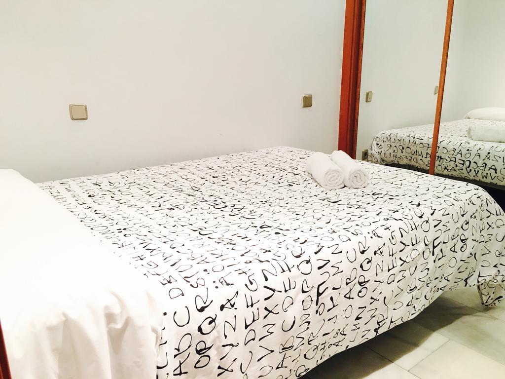 Apartamentos Good Stay Prado Мадрид Экстерьер фото