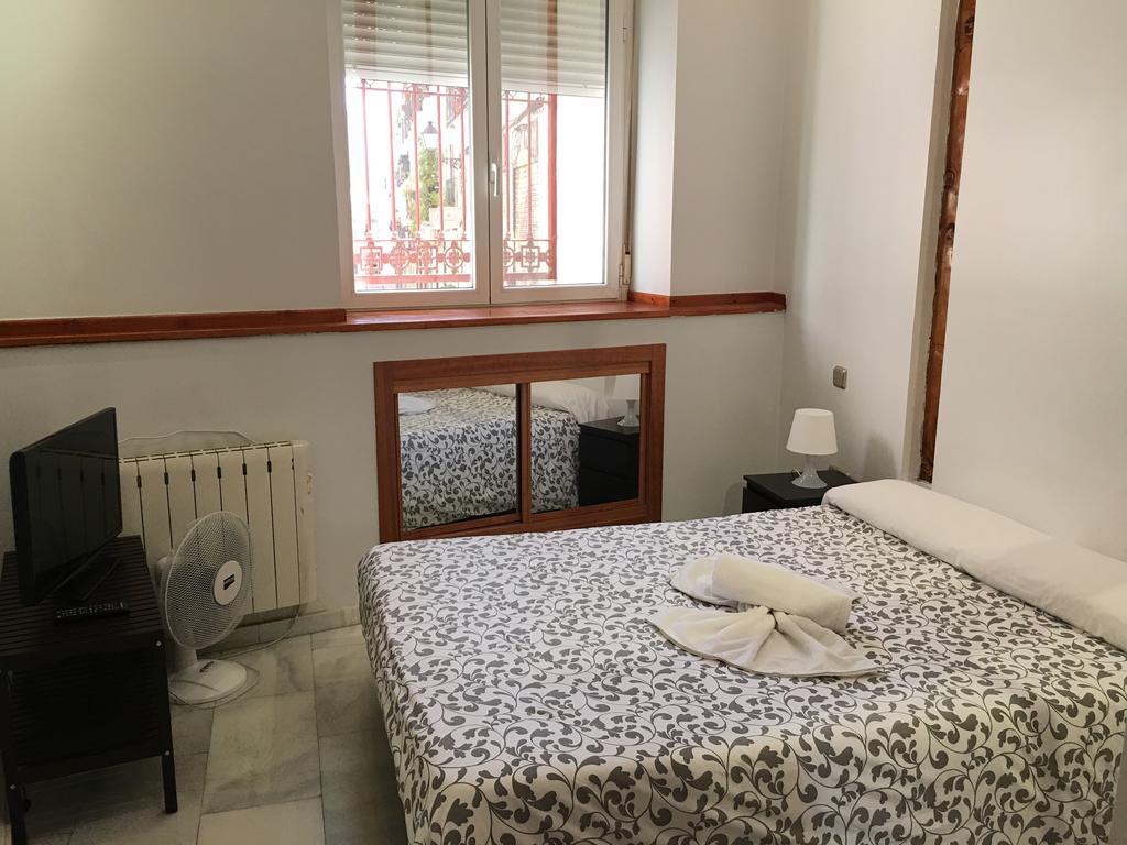 Apartamentos Good Stay Prado Мадрид Экстерьер фото
