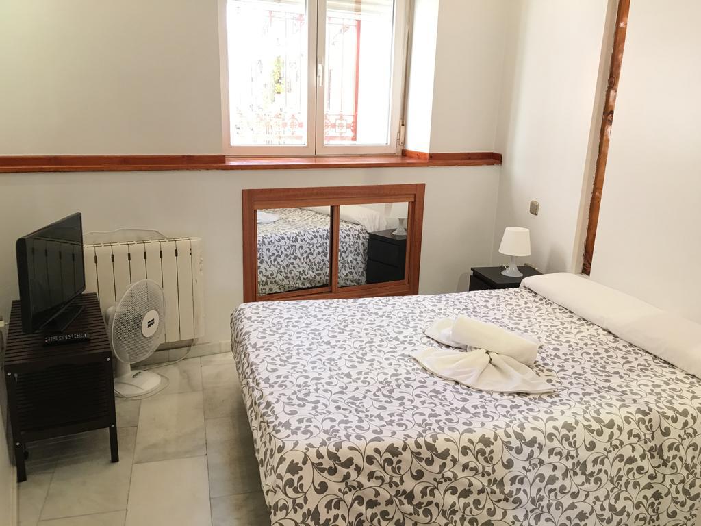Apartamentos Good Stay Prado Мадрид Экстерьер фото
